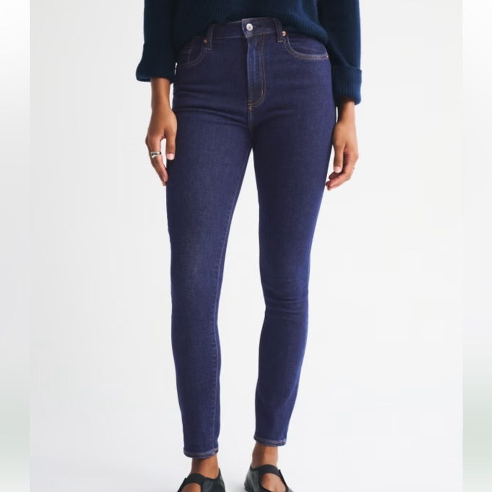 Abercrombie Dark wash skinny high rise jeans